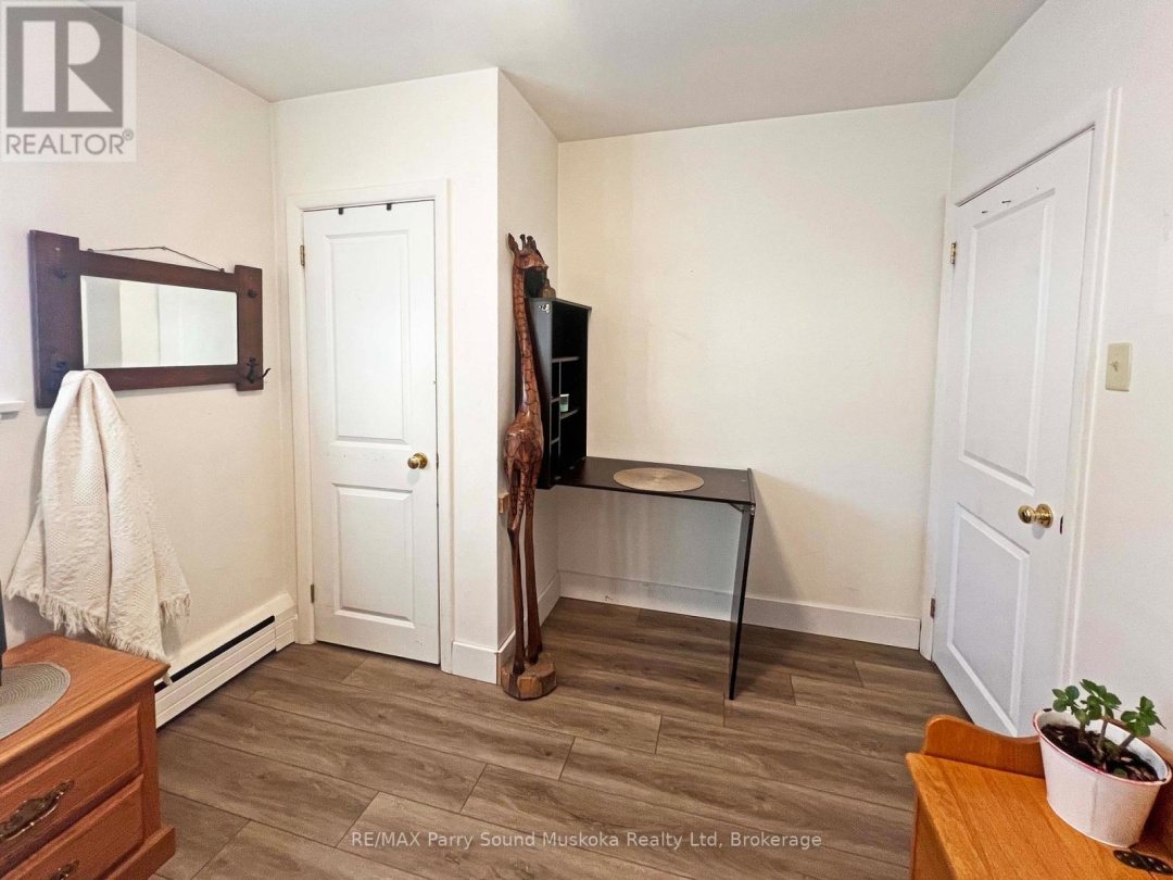 4 - 118 ISABELLA STREET, Parry Sound