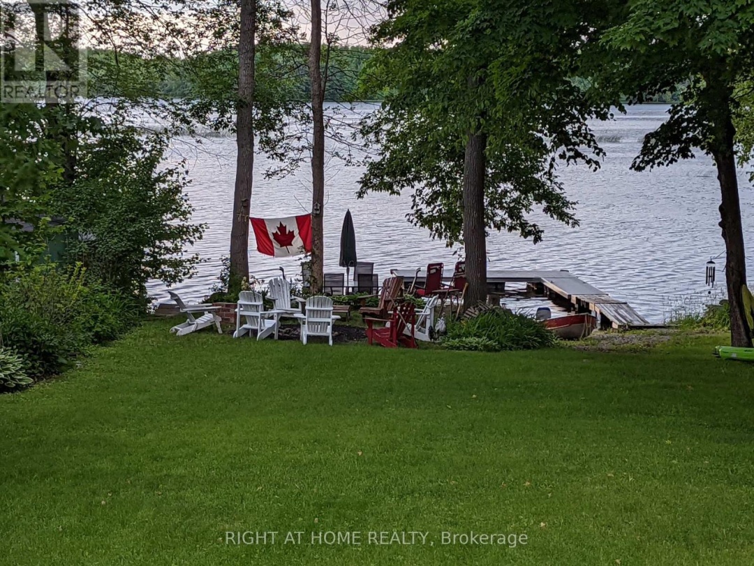 187 Campbell Beach Road, Dalrymple Lake