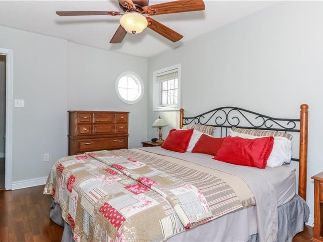 22 Marina Village Drive, Georgian Bay
