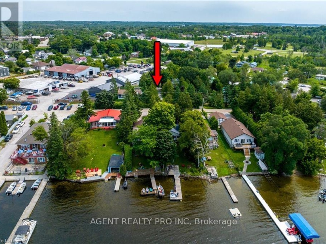 21 Oriole Road, Cameron Lake