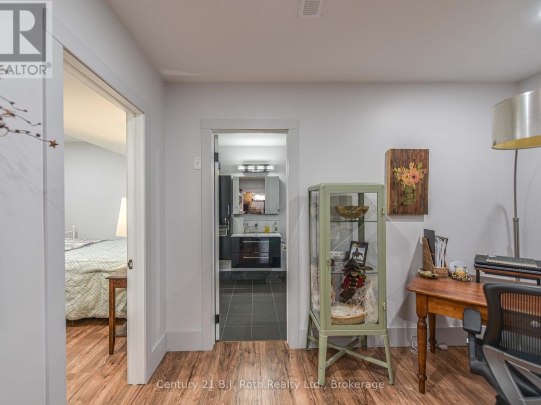 4035 Canal Road, Severn