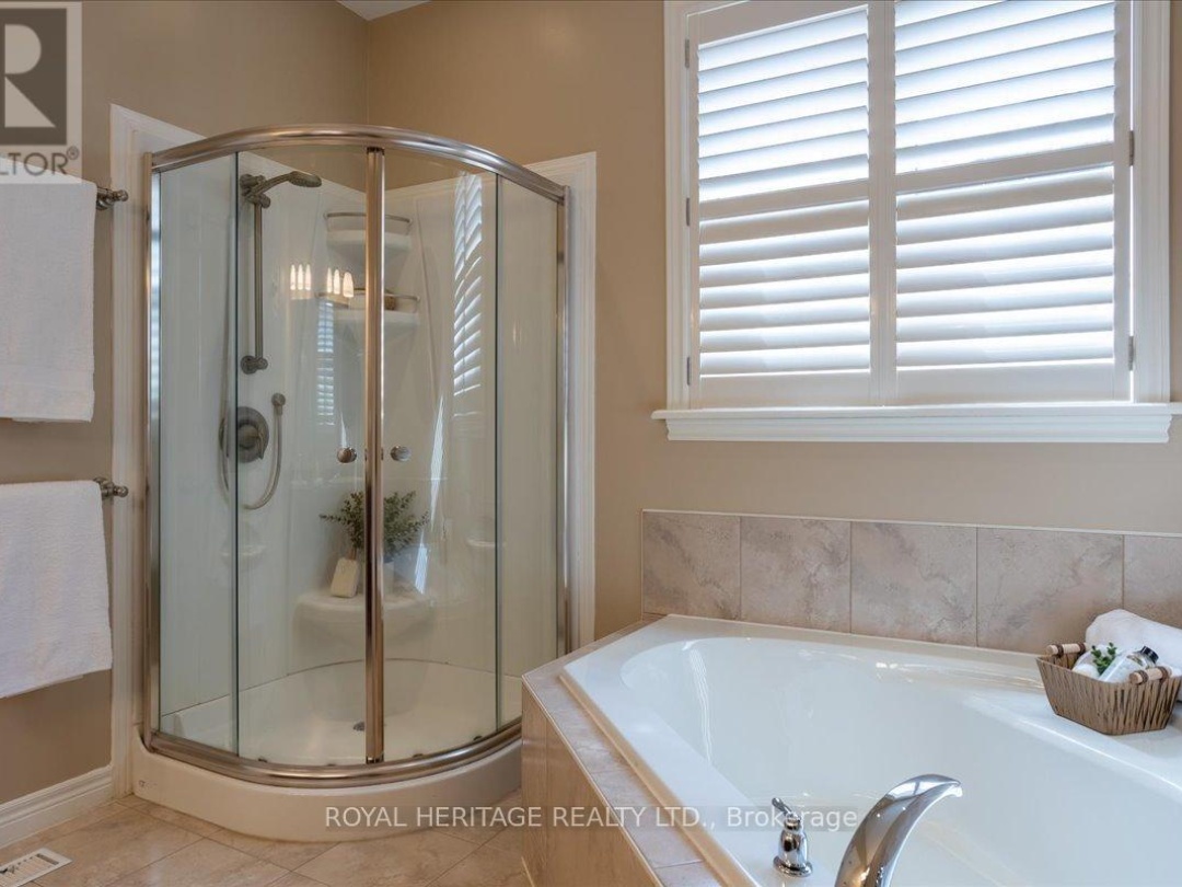 51 SOUTH HARBOUR DRIVE, 