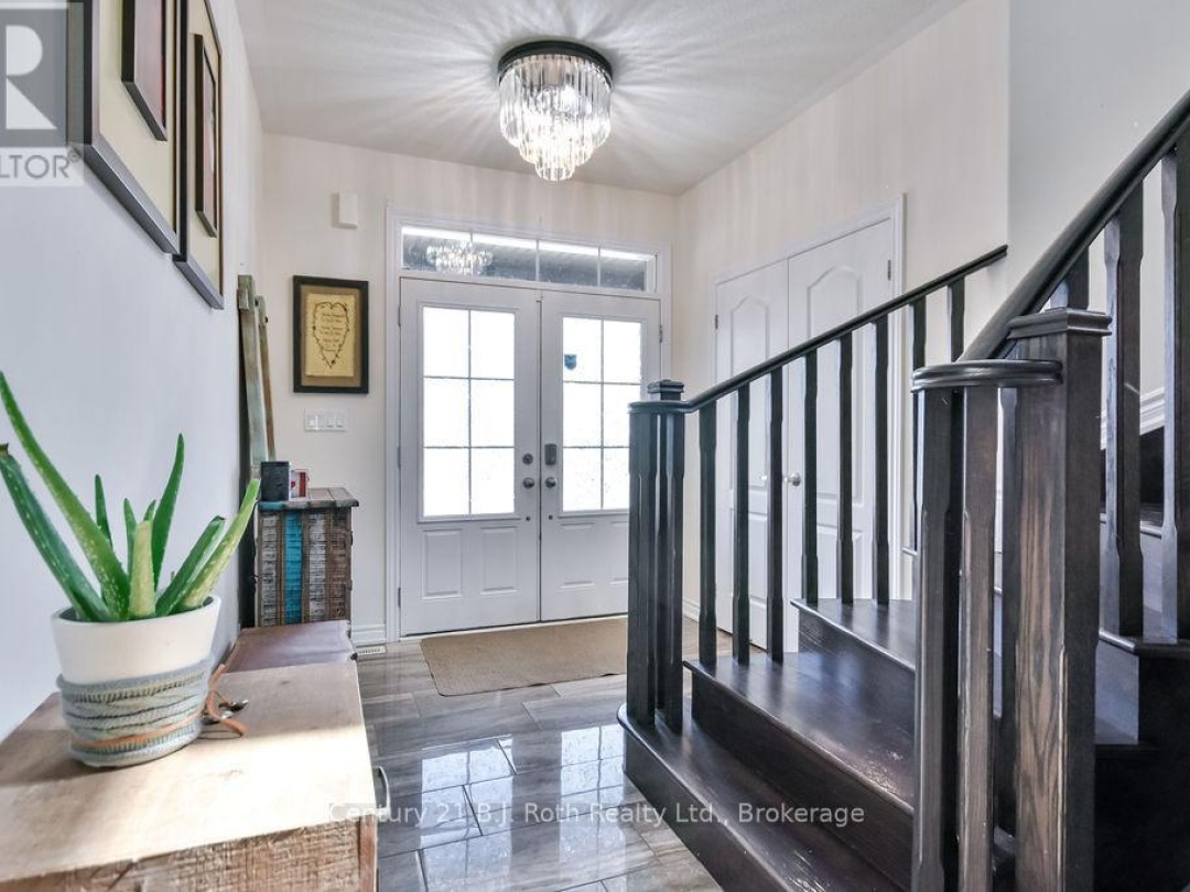 3040 Orion Boulevard, Orillia