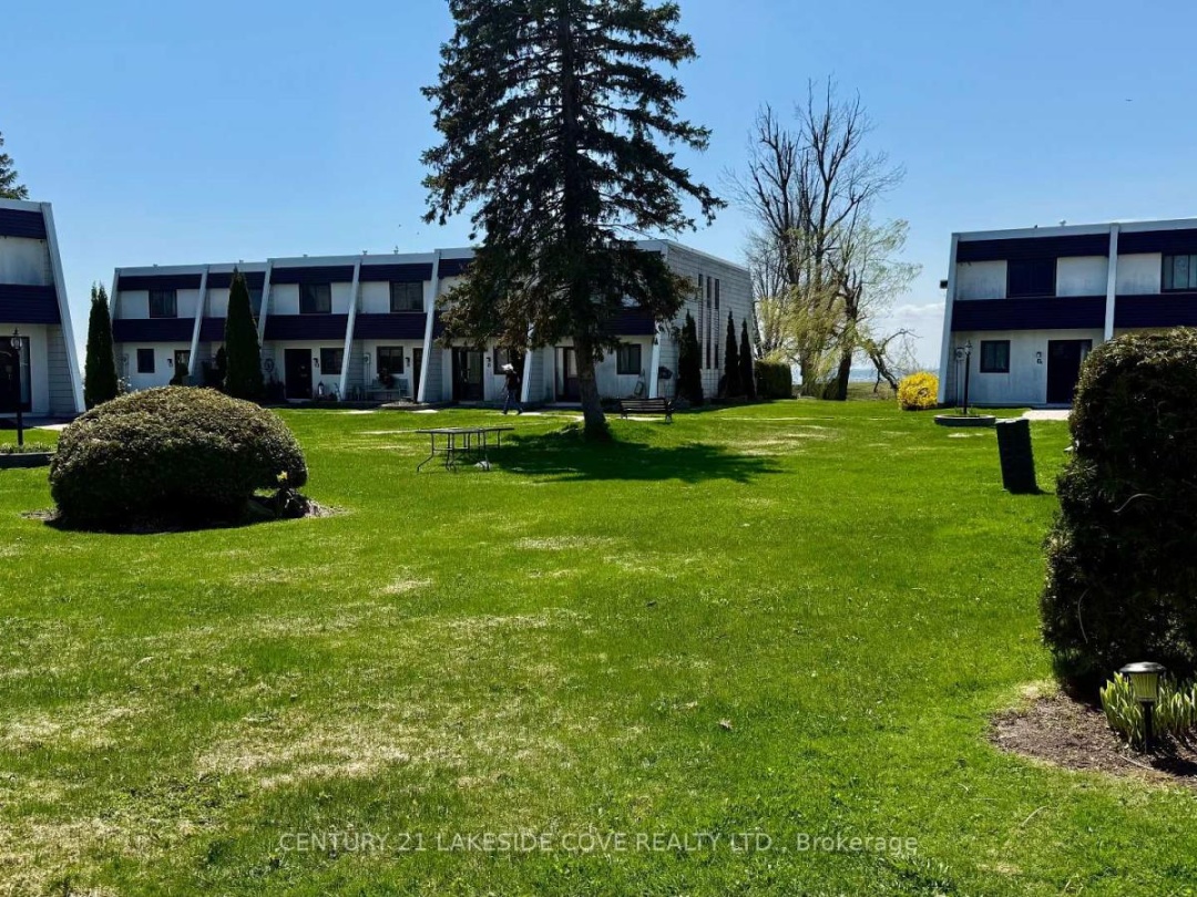UNIT 27 - 1 PARADISE BOULEVARD S, 