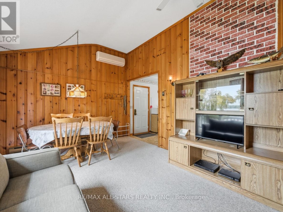 94 PLUM POINT LANE, 