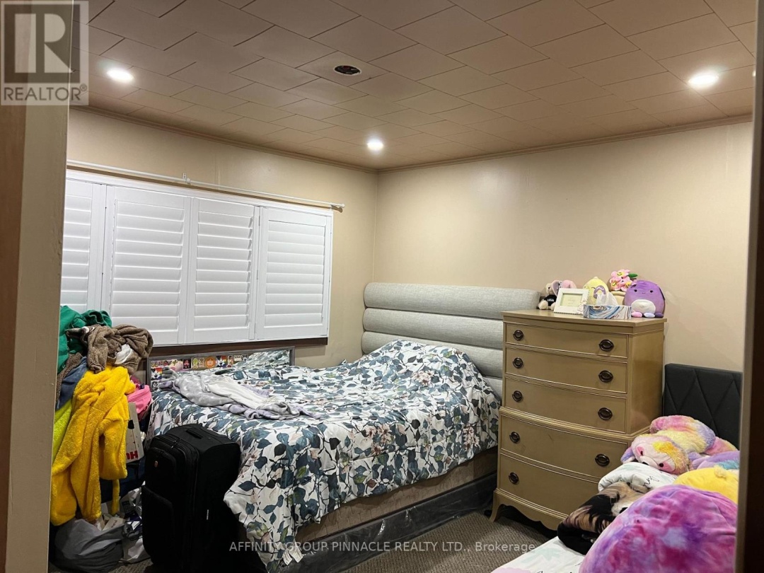 302 COUNTY ROAD 8 ROAD, 