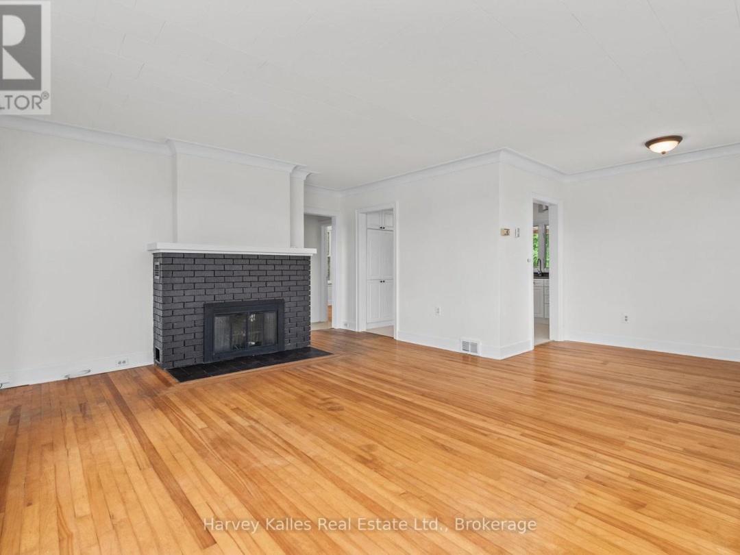 16 MANOMINEE STREET, 