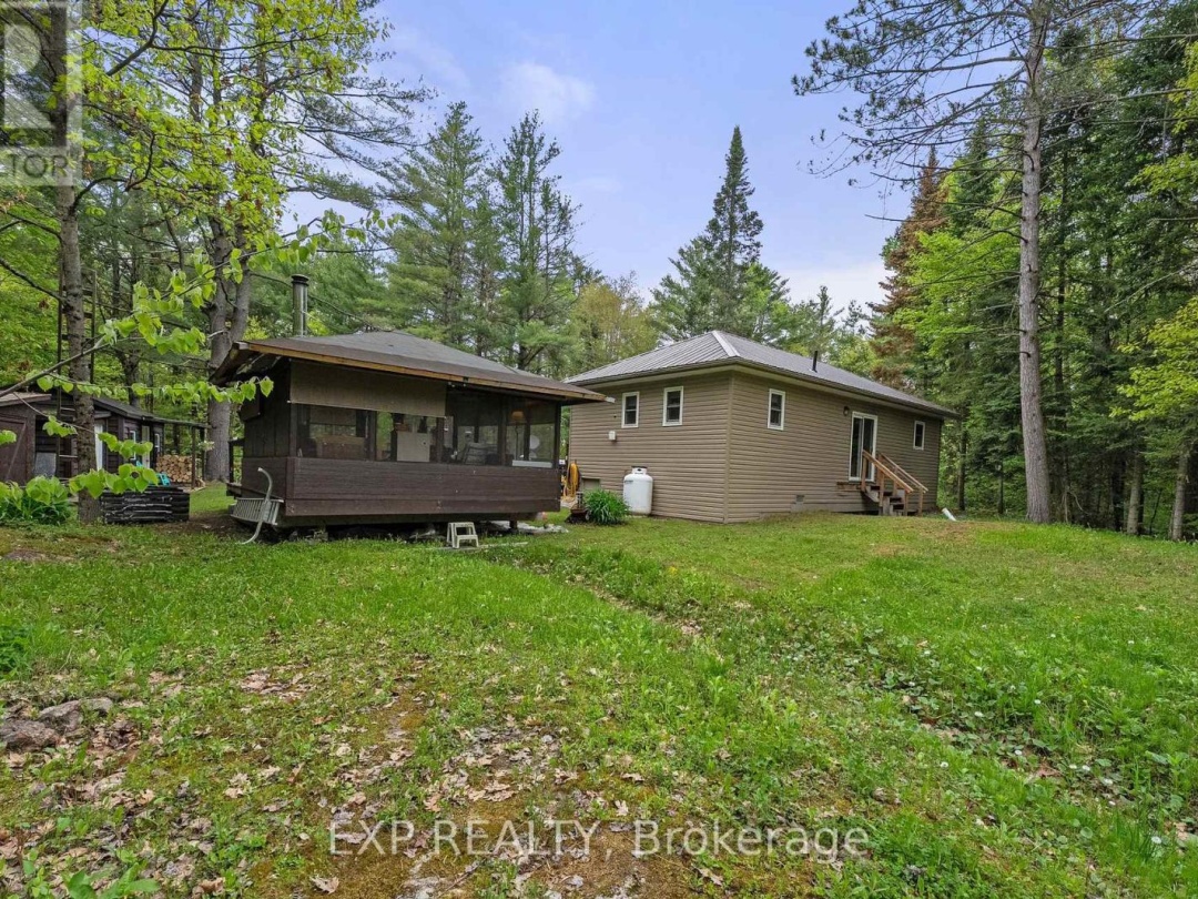 6566 Pioneer Village Lane, Ramara