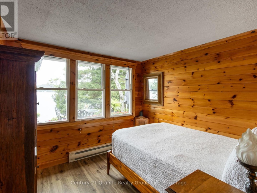 1528 DIGNAN ROAD, 