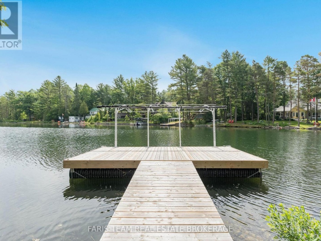 7817 OAKRIDGE DRIVE, 