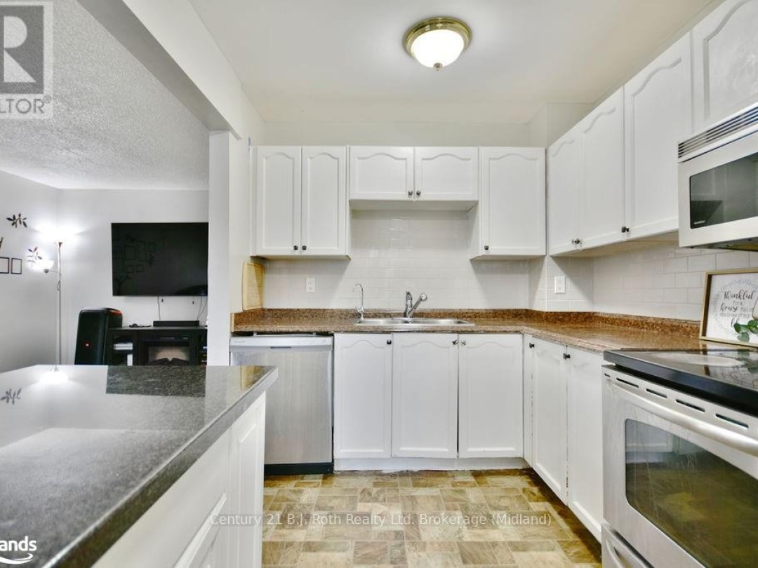 7 441 Barrie Road, Orillia