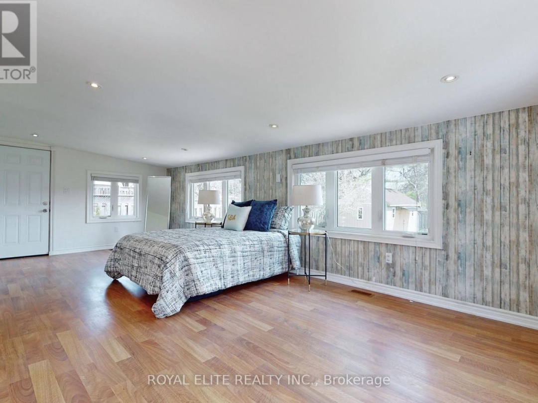 3965 Hilltop Road, Ramara