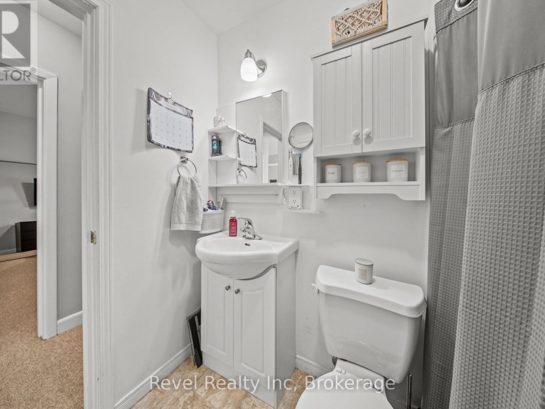 11 - 118 ISABELLA STREET, 