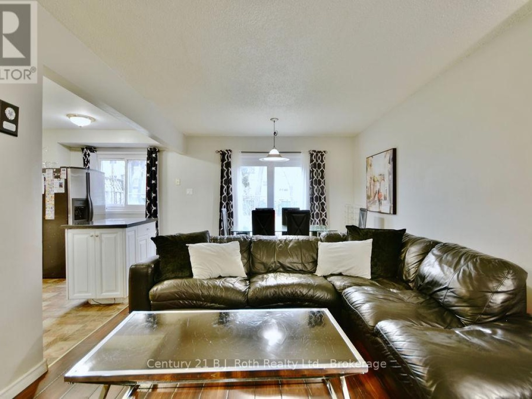 7 - 441 BARRIE ROAD, 