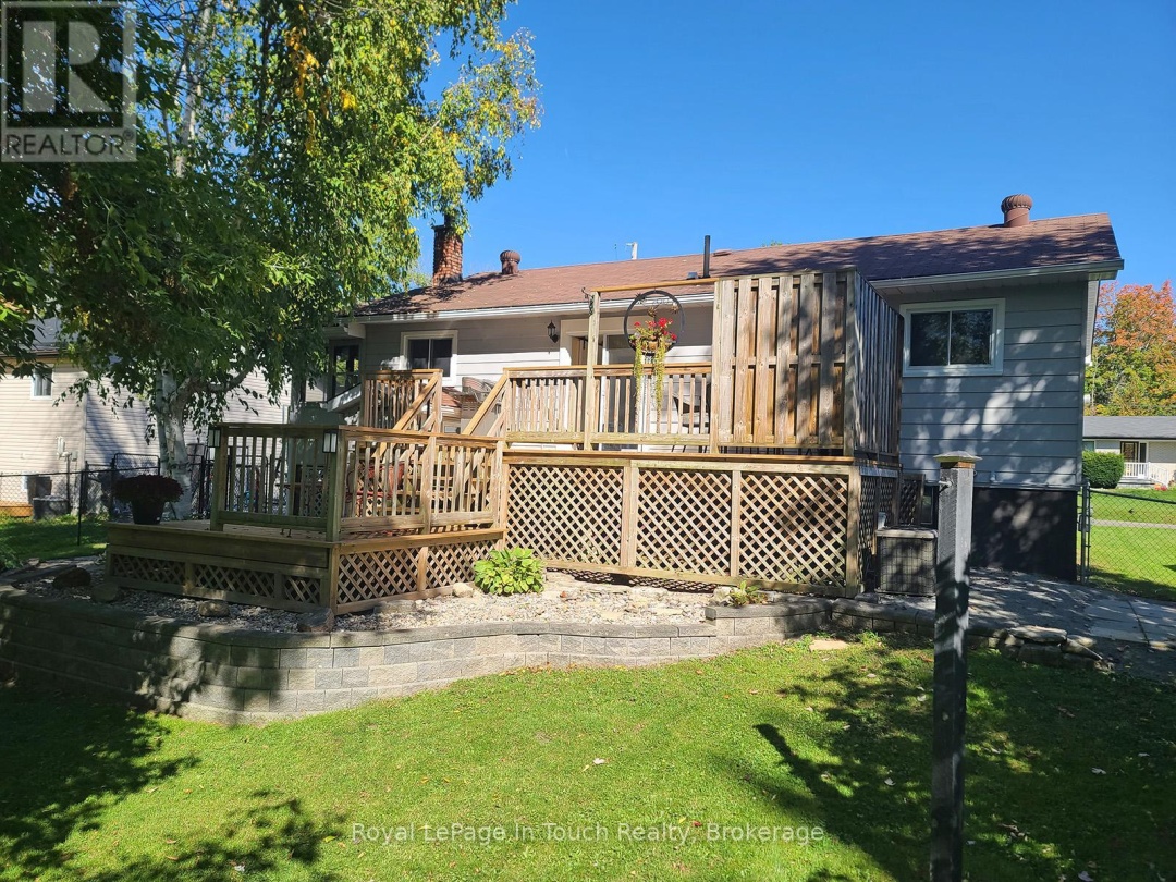 8 CYRIL MARTIN PLACE, 