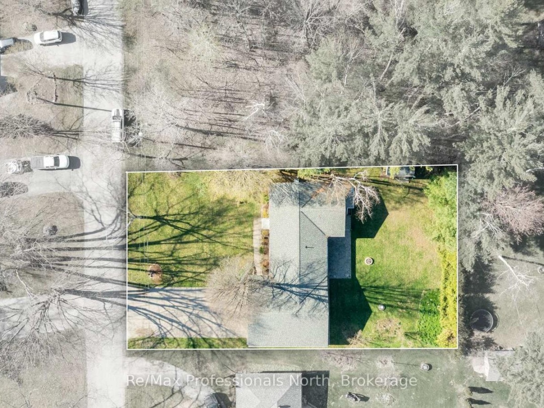 150 Robinson Lane, Lake Muskoka
