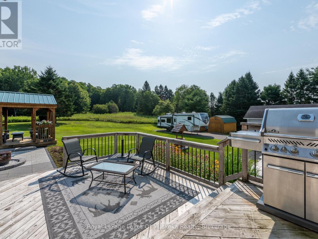 284 SOUTH FAIRY LAKE ROAD, 