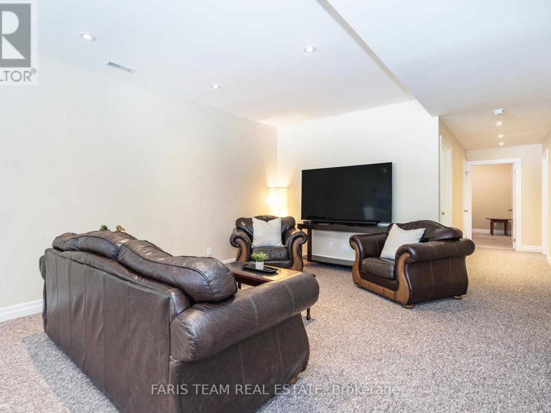156 DEERFOOT TRAIL, 