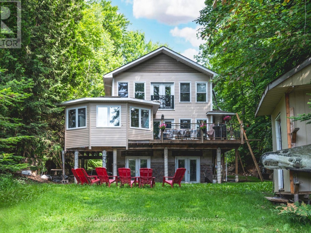4 CLOVER COURT, 