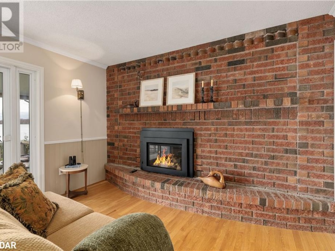 4051 River Road, Ramara