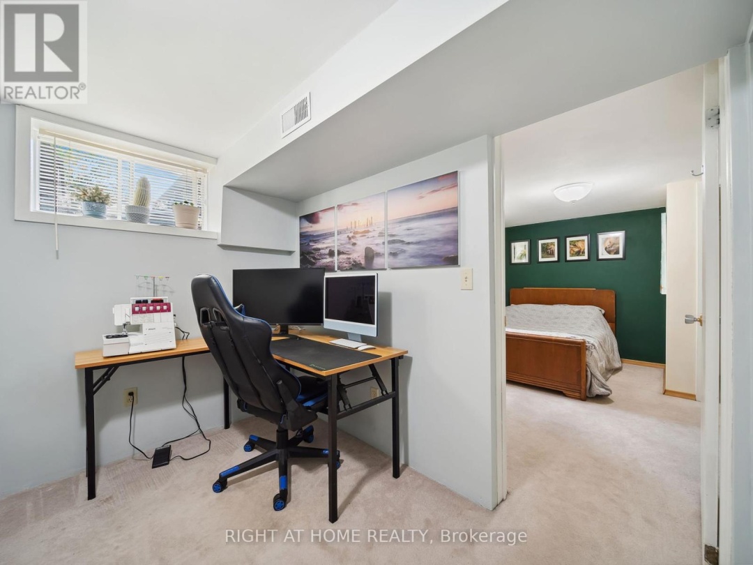 1857 KENSINGTON PLACE, 