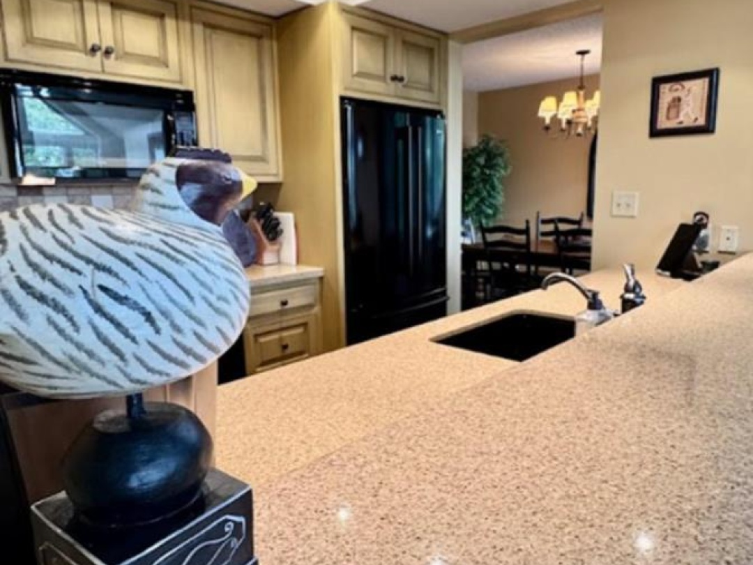 431 GRANDVIEW HILLTOP DRIVE, 