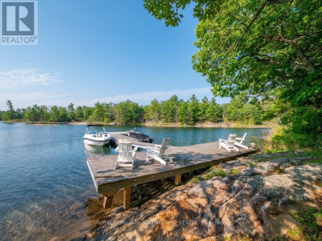 460 Island, Georgian Bay