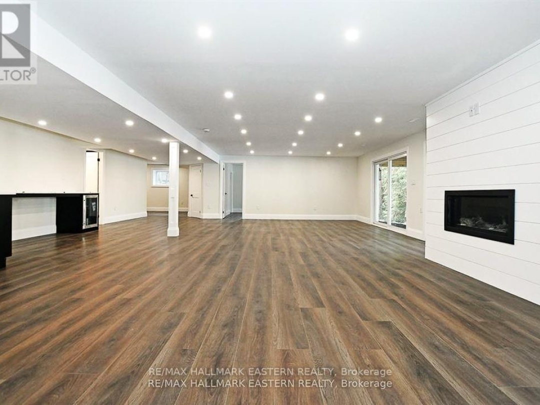 308 INDIAN POINT ROAD, 