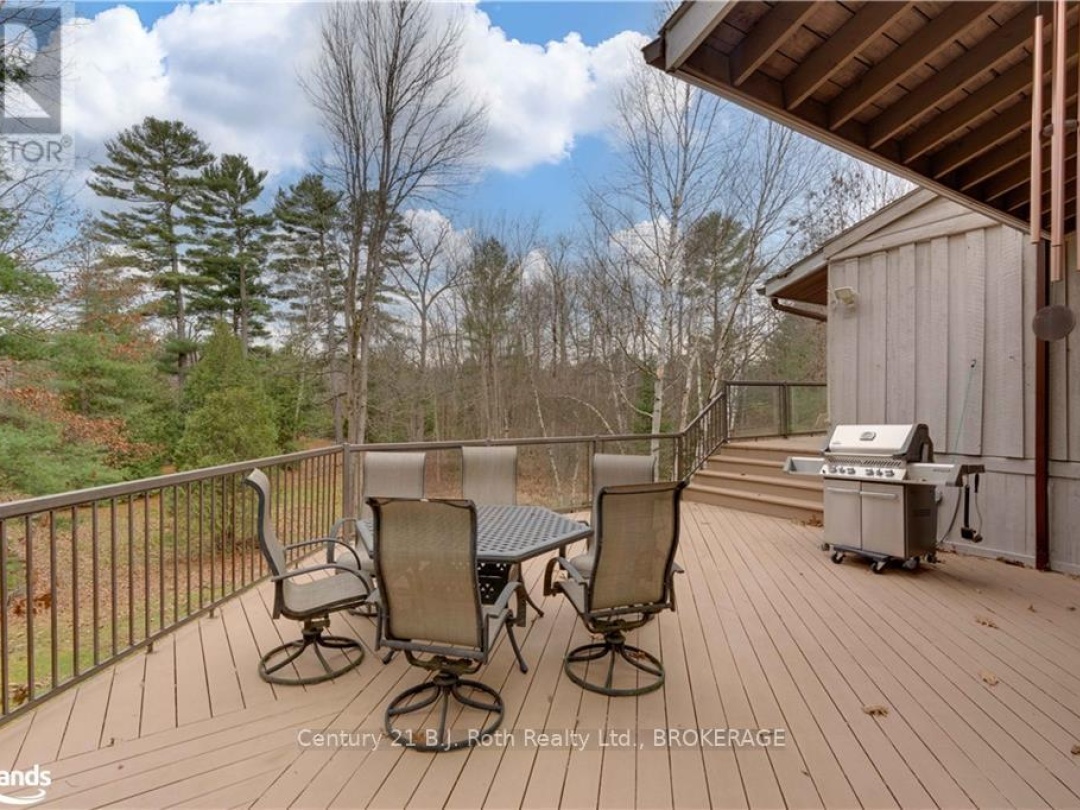 2983 Whelan Way, Black Lake
