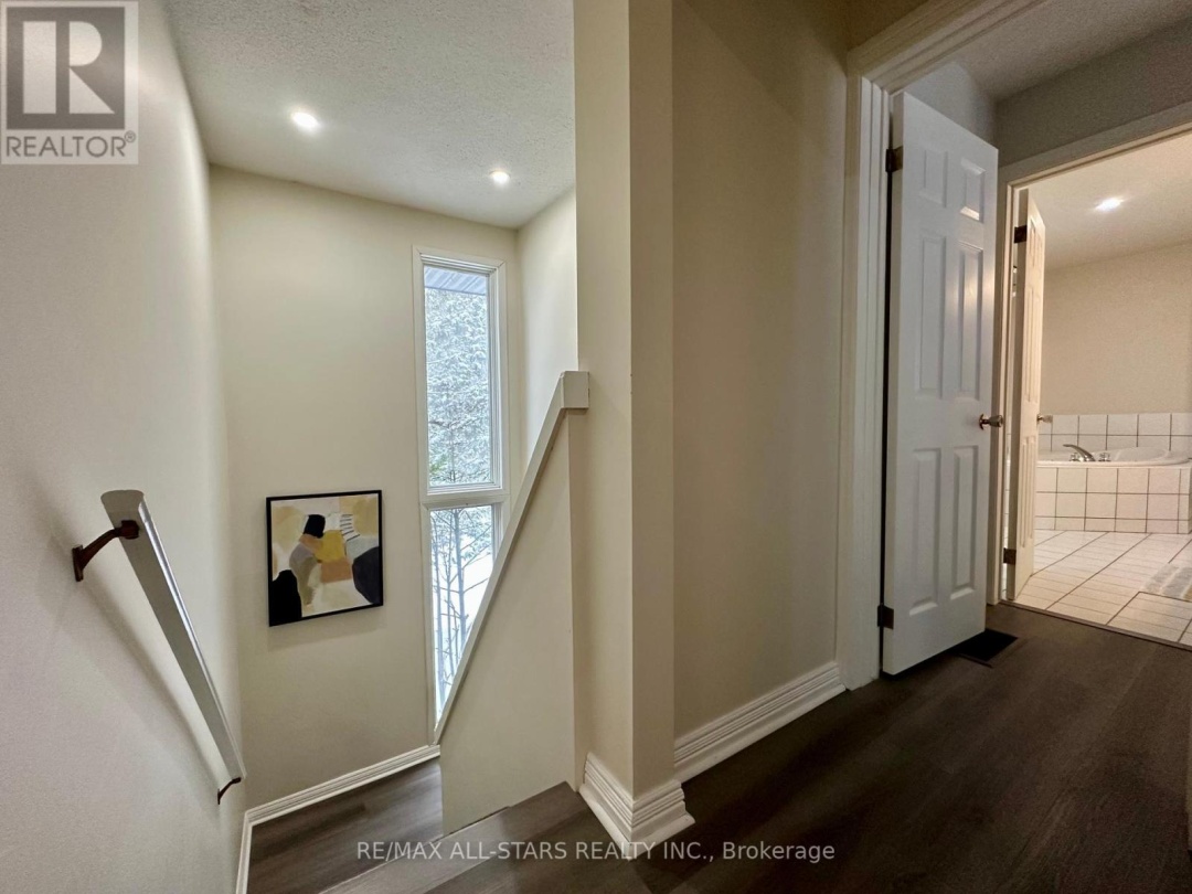 91 Riverside Drive, Pigeon Lake