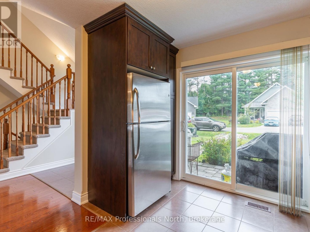 46 WEBB CIRCLE, 