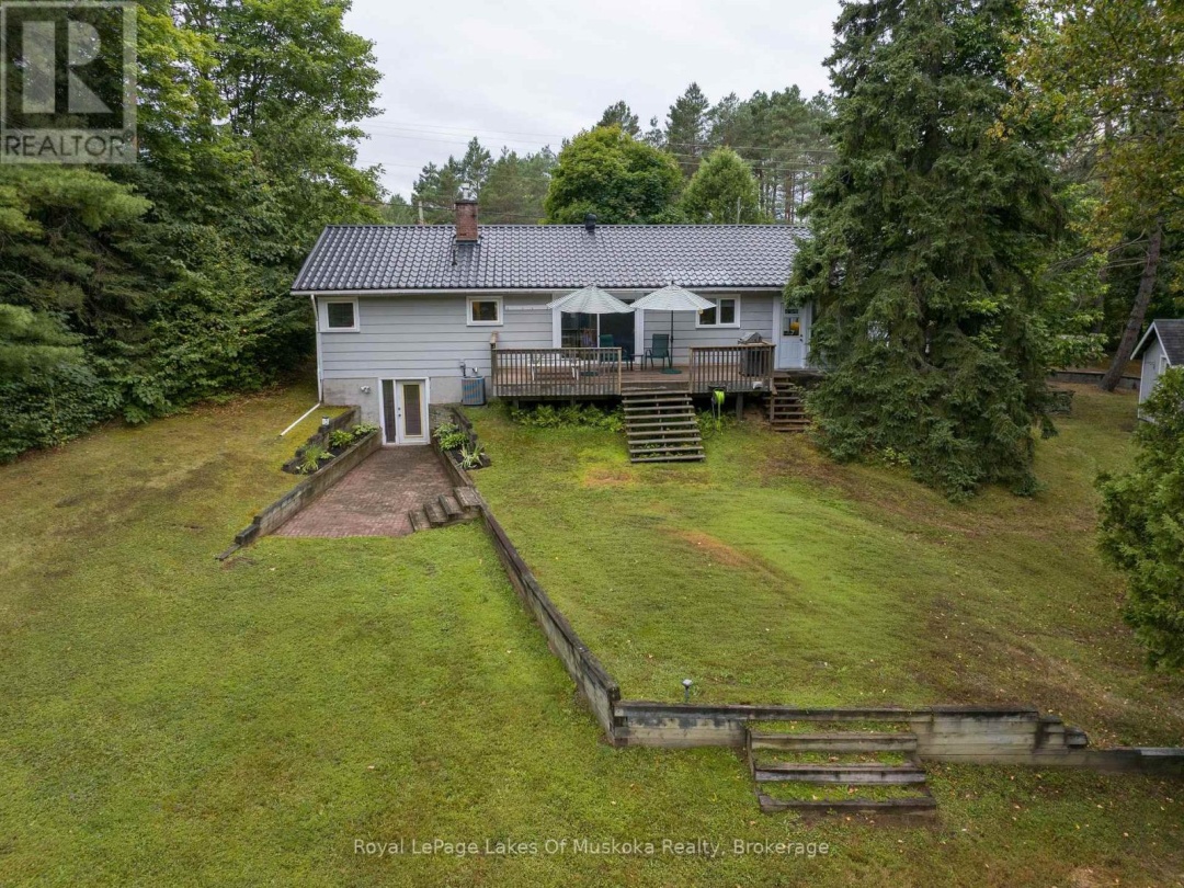 574 RAVENSCLIFFE ROAD, 