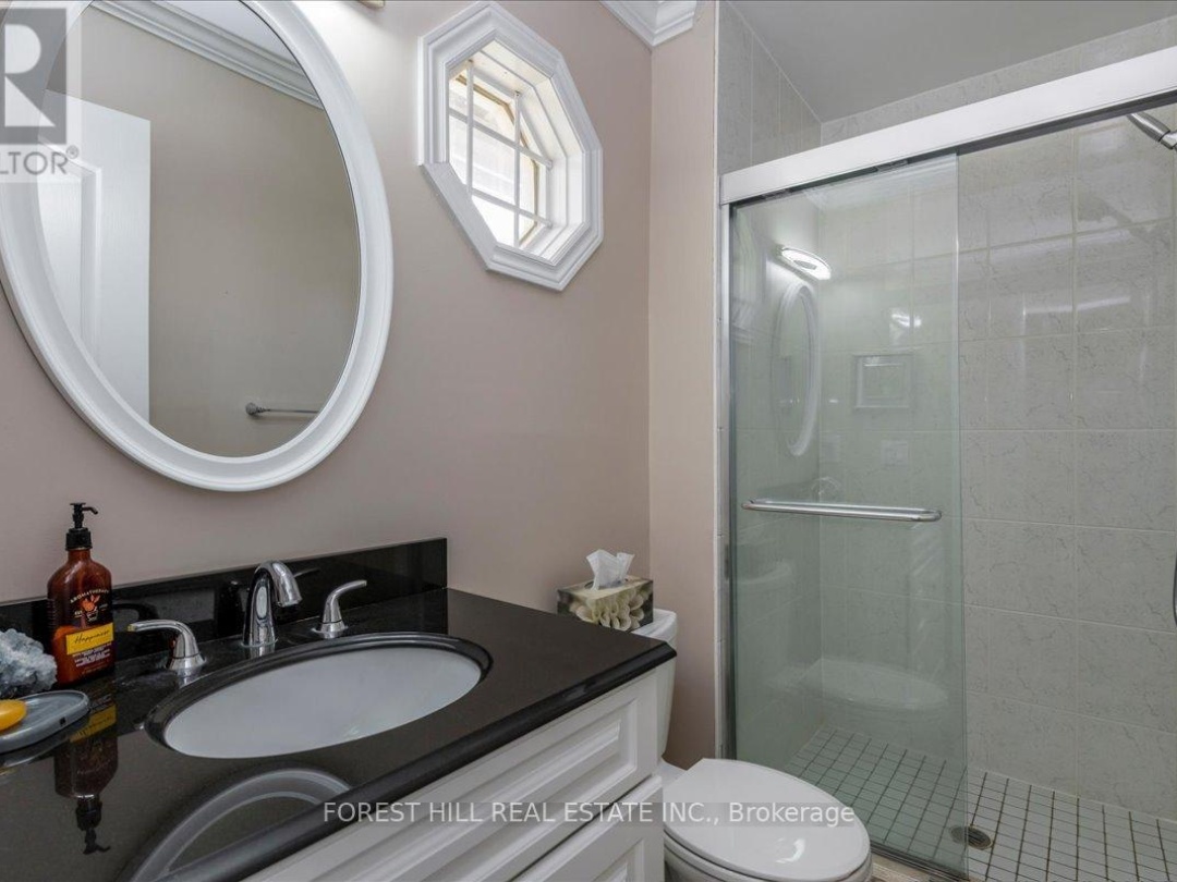 8 - 100 LAGUNA PARKWAY, 