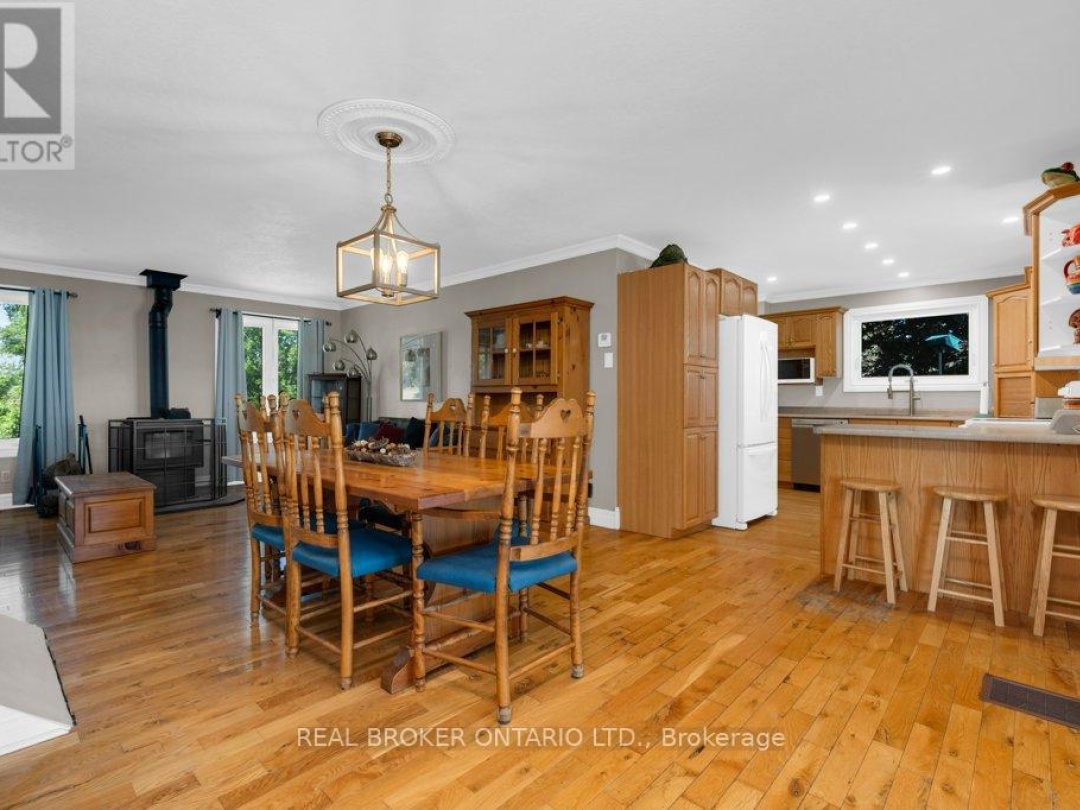 1909 WOODS BAY ROAD, 