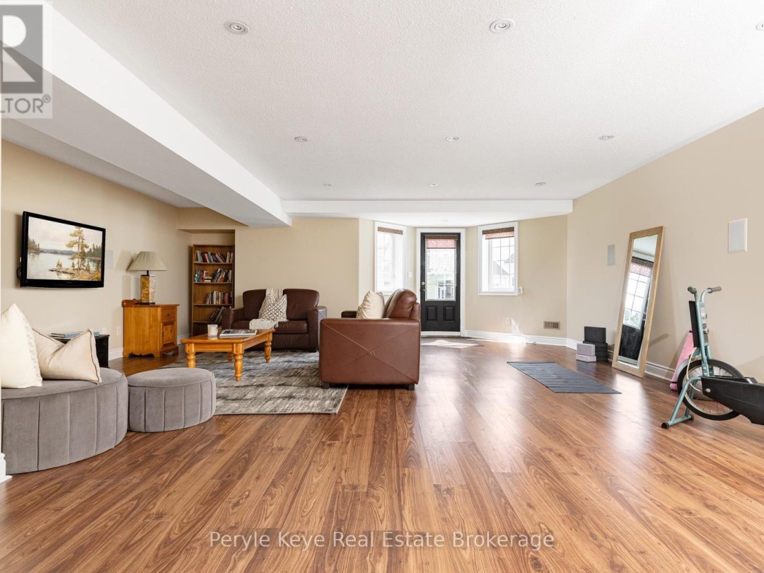 5 Prescott Crescent, Lake Muskoka