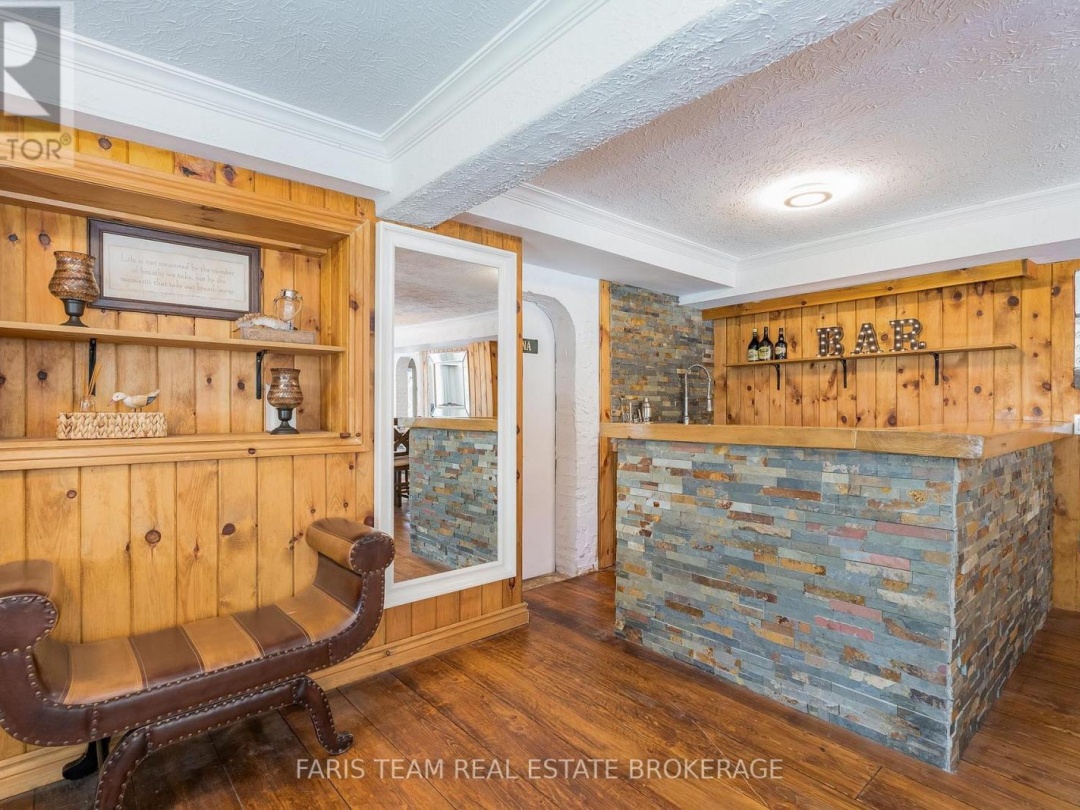2988 FESSERTON SIDE ROAD, 