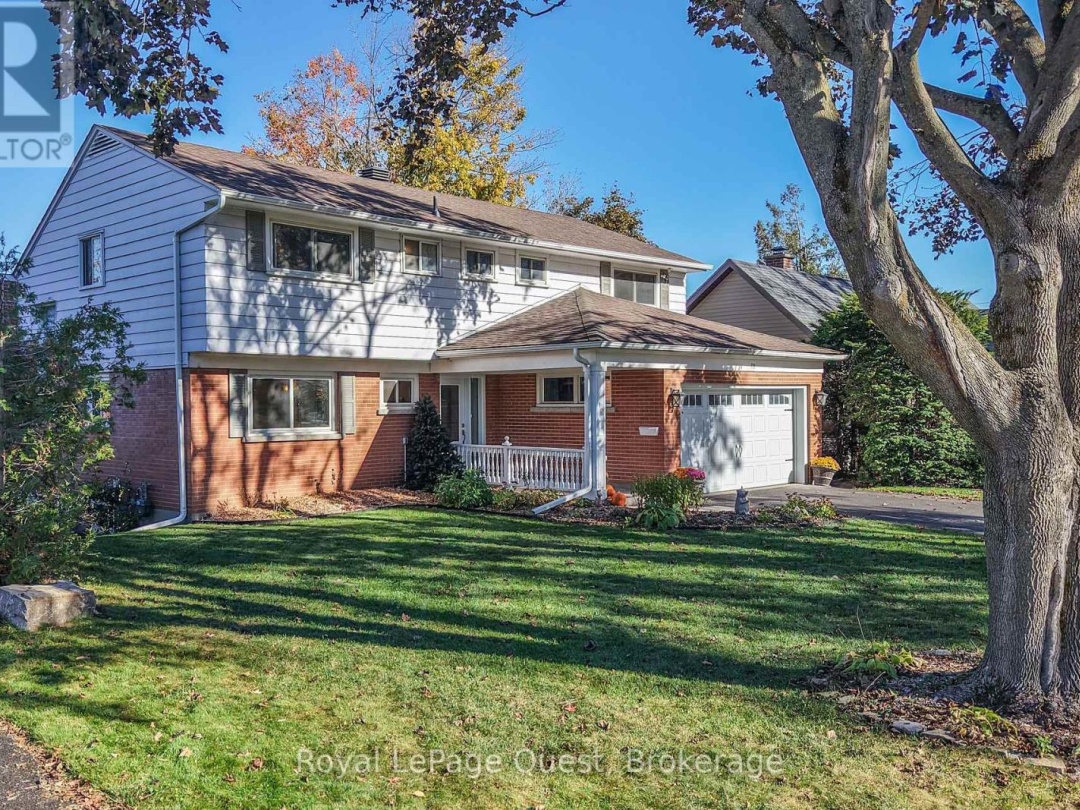 338 OLD MUSKOKA ROAD, 
