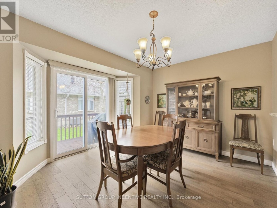 403 - 40 MUSEUM DRIVE, 