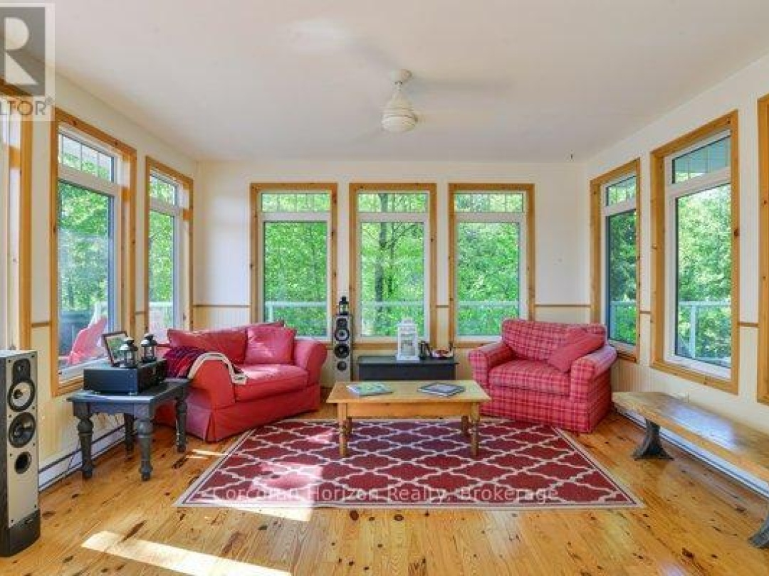 1320 ISLAND 360 ISLAND, 