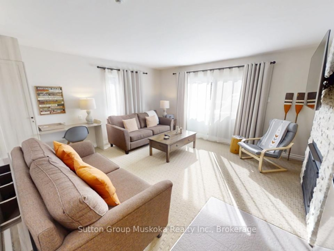 53 303 1235 Deerhurst Drive, Peninsula Lake