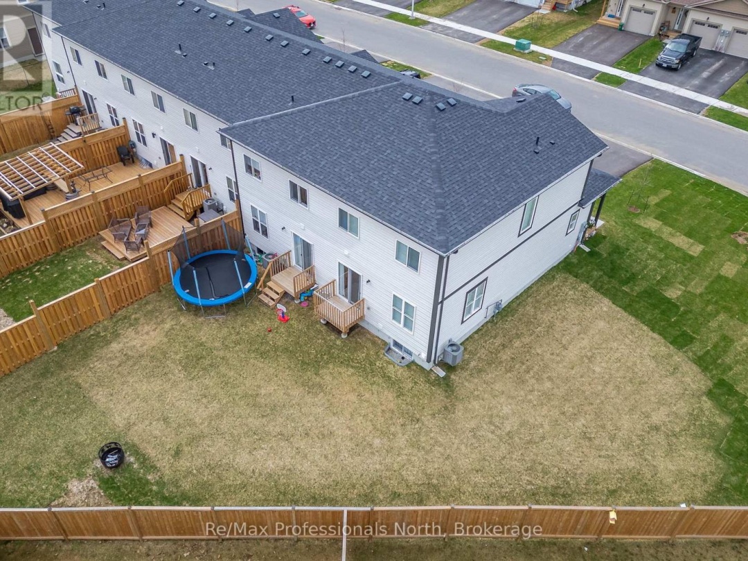160 DAFFODIL COURT, 