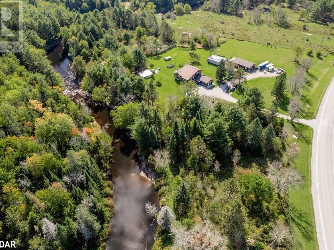 776 Monck Road 45, Head River