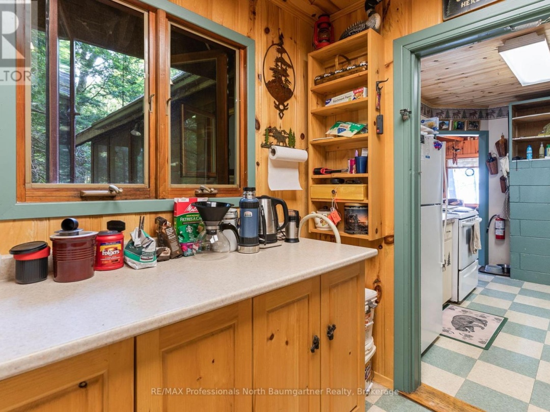 2772 WILKINSON ROAD, 