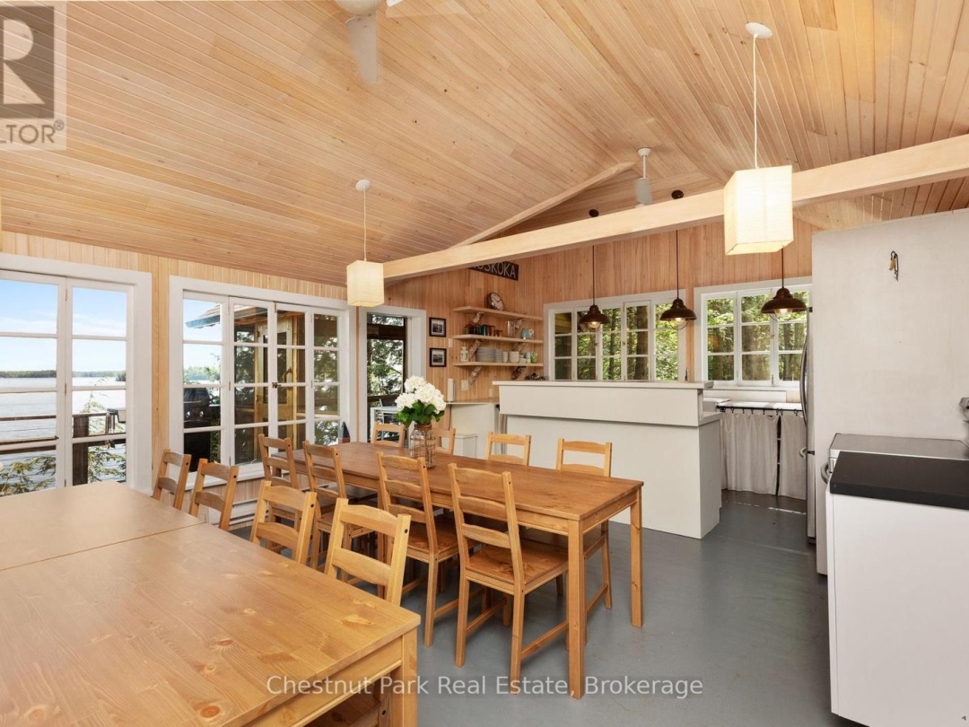 29 Island 26Lm, Lake Muskoka