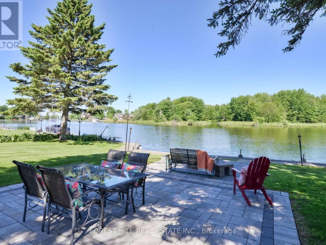 35 OLD INDIAN TRAIL, 