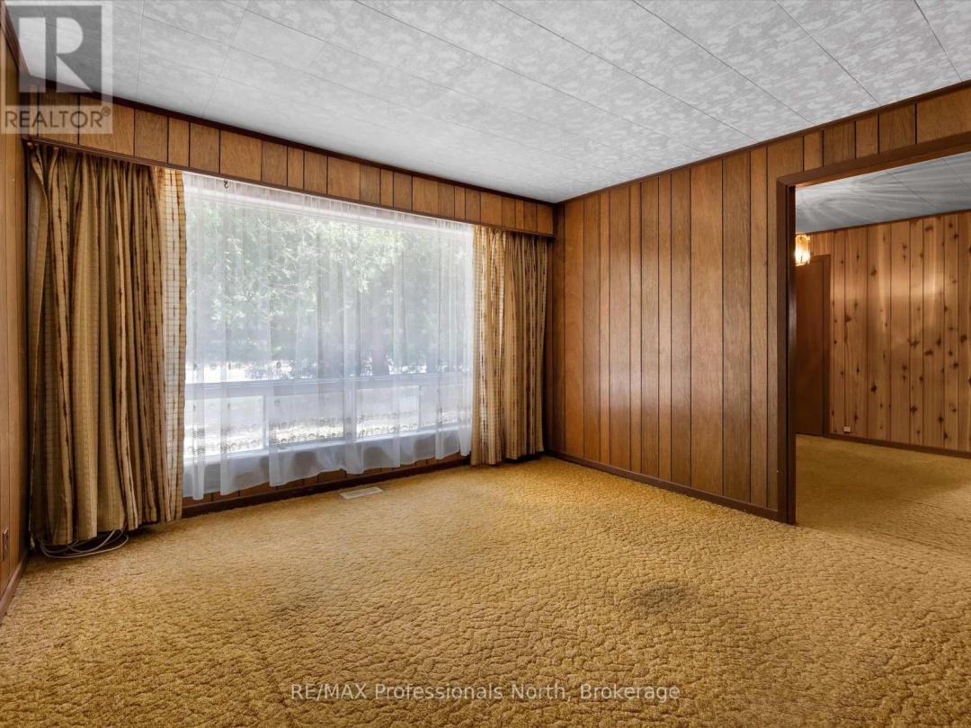 1716 GRAVENHURST PARKWAY, 