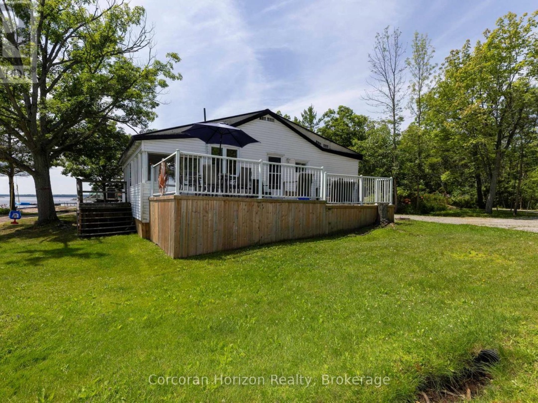 68 Wolverine Beach Rd, Georgian Bay