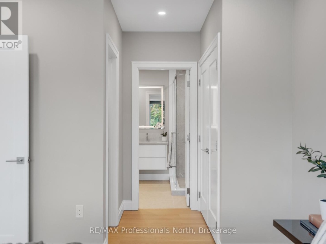 204 - 32 BRUNEL ROAD, Muskoka River