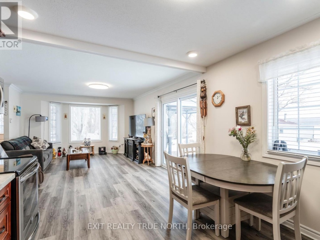 5 Hemlock Avenue, Georgian Bay