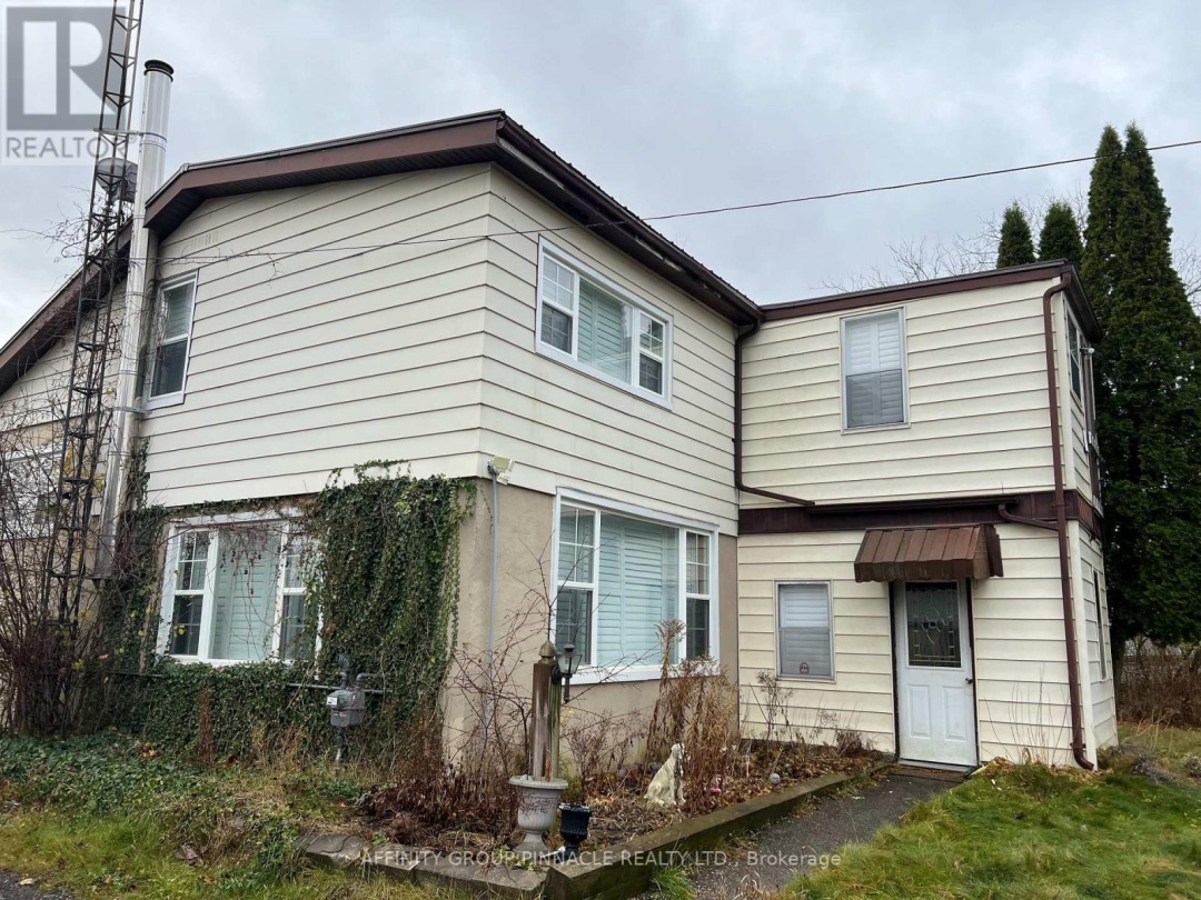 302 COUNTY ROAD 8 ROAD, 